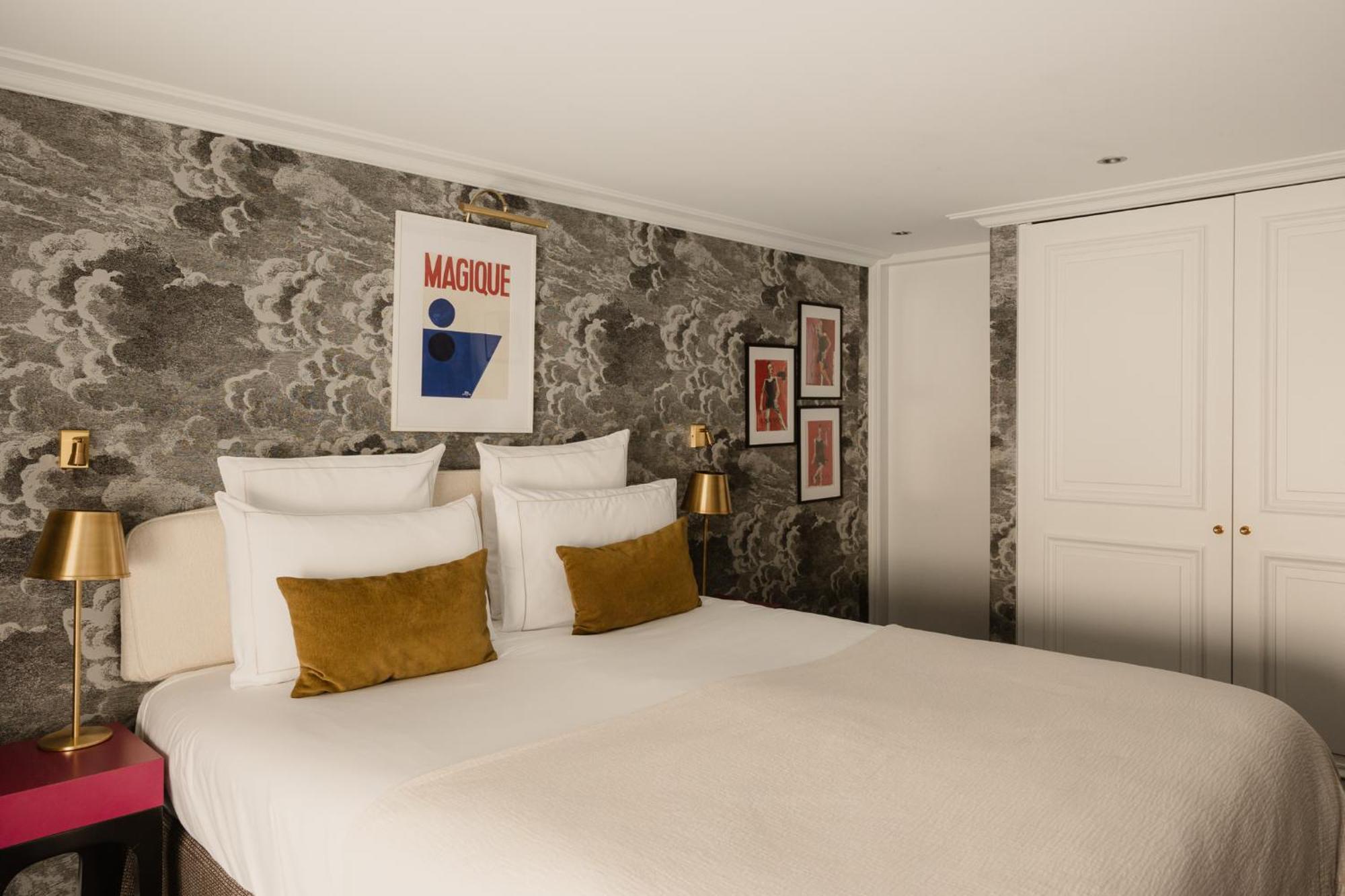 Hotel Bourgogne & Montana Paris Exterior photo