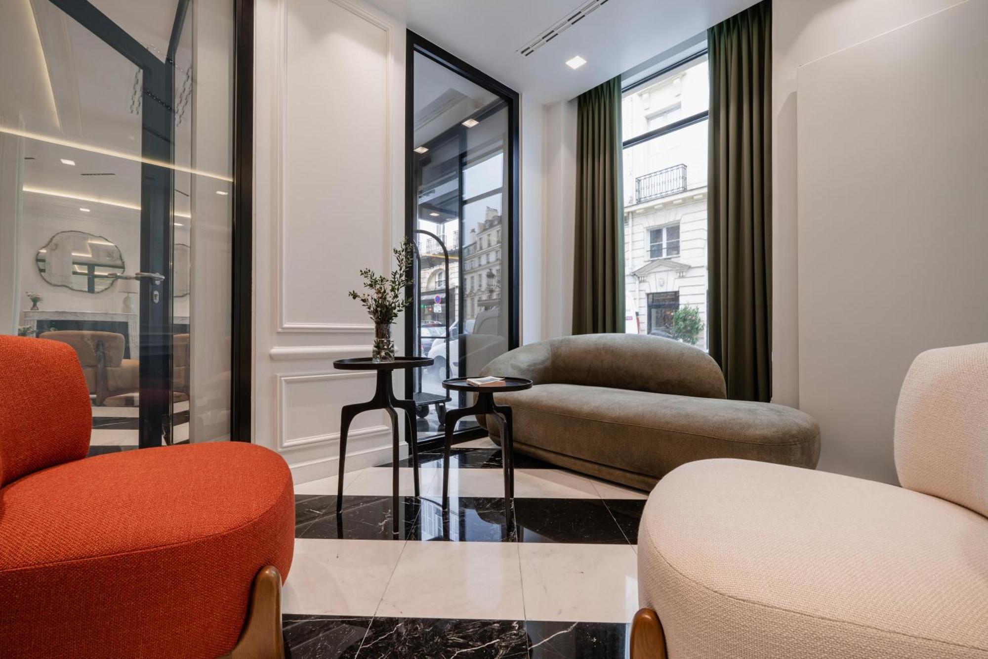 Hotel Bourgogne & Montana Paris Exterior photo