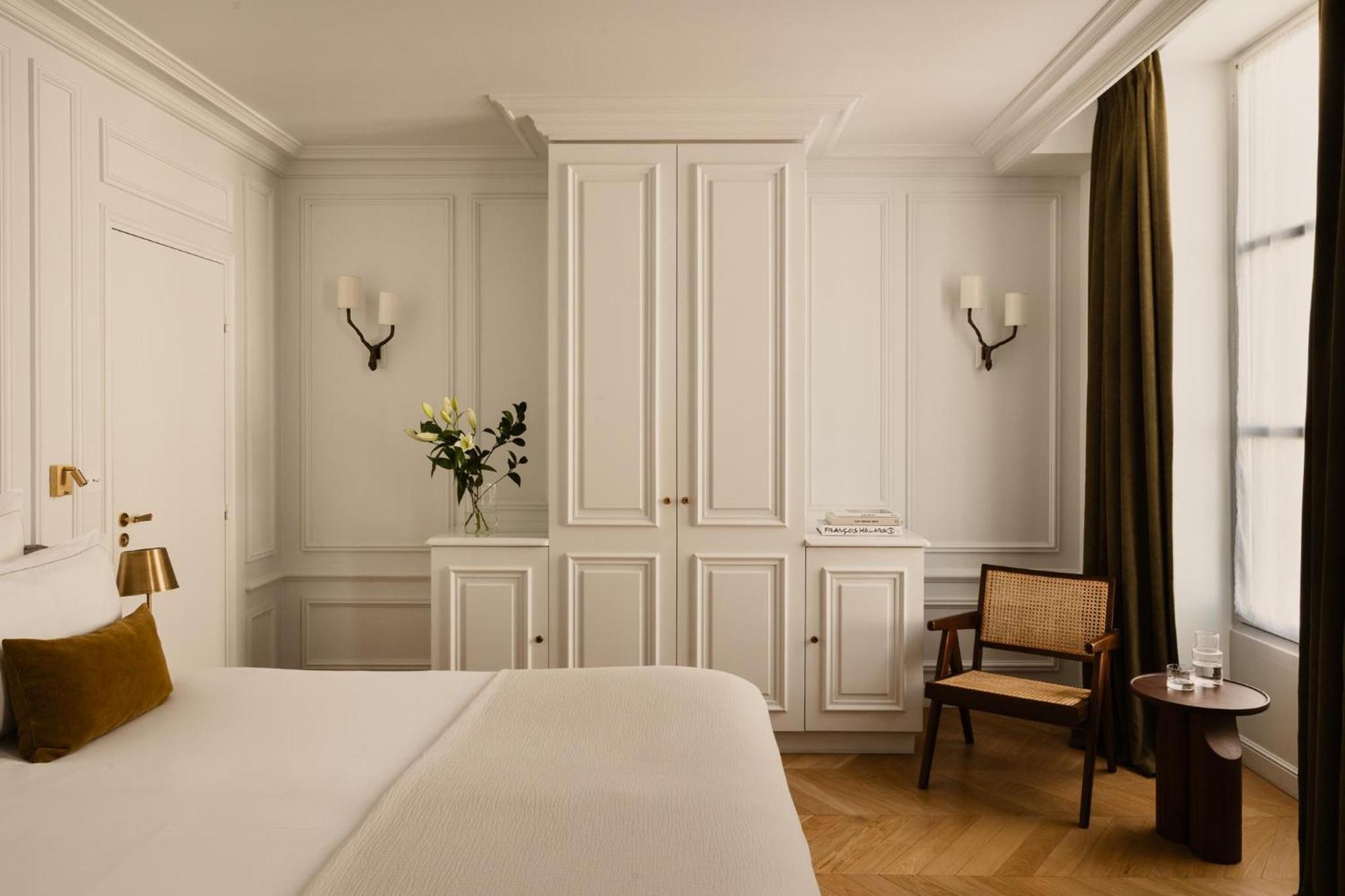 Hotel Bourgogne & Montana Paris Exterior photo