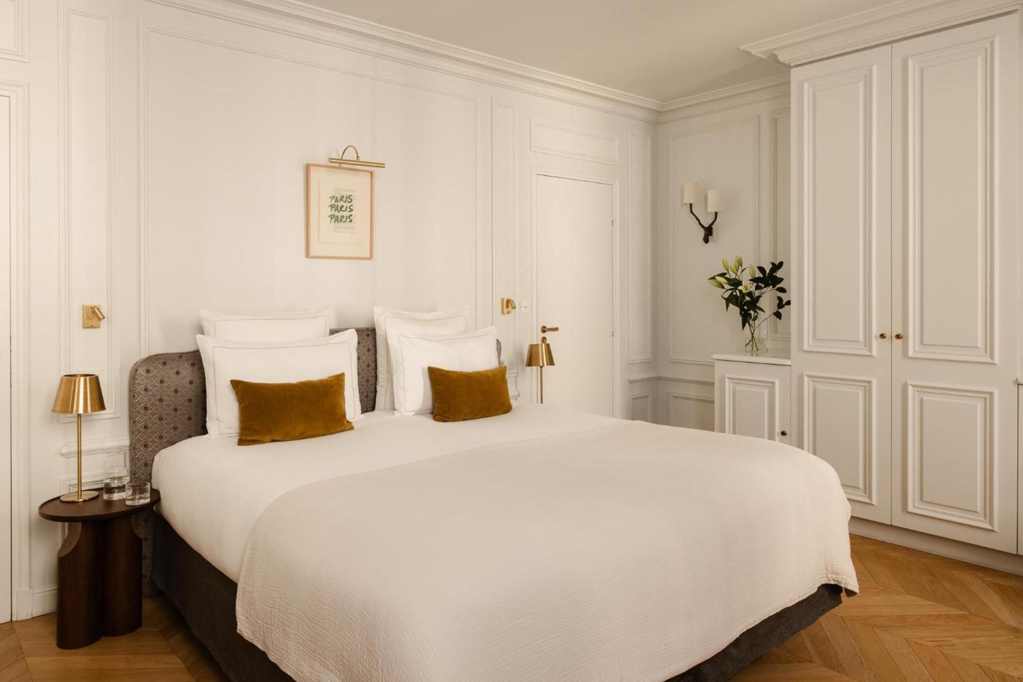 Hotel Bourgogne & Montana Paris Exterior photo